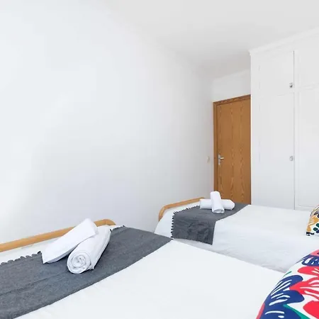 Yourhouse Casa Pedrona Townhouse